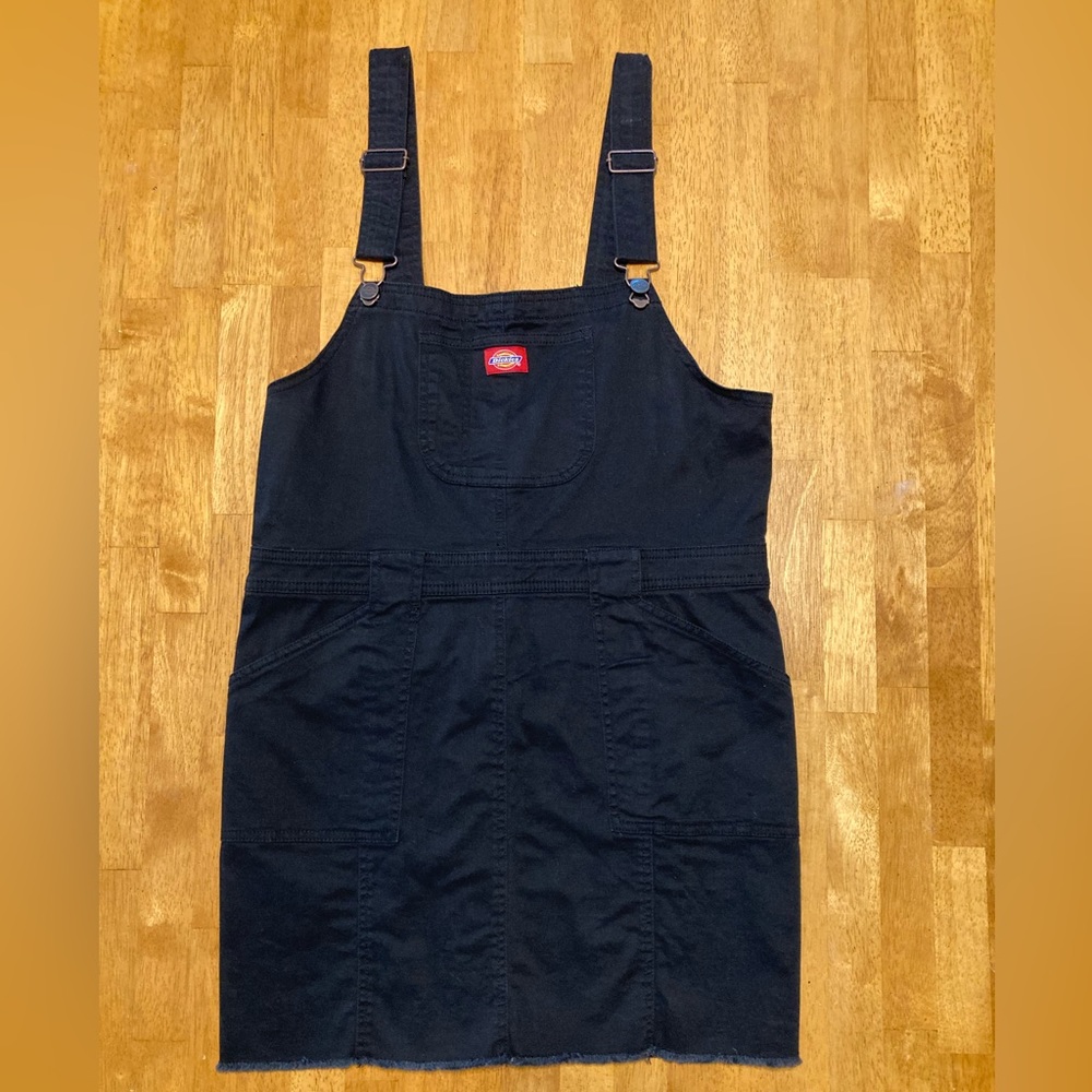 NWT black Dickies bib overall shortall dress. XL